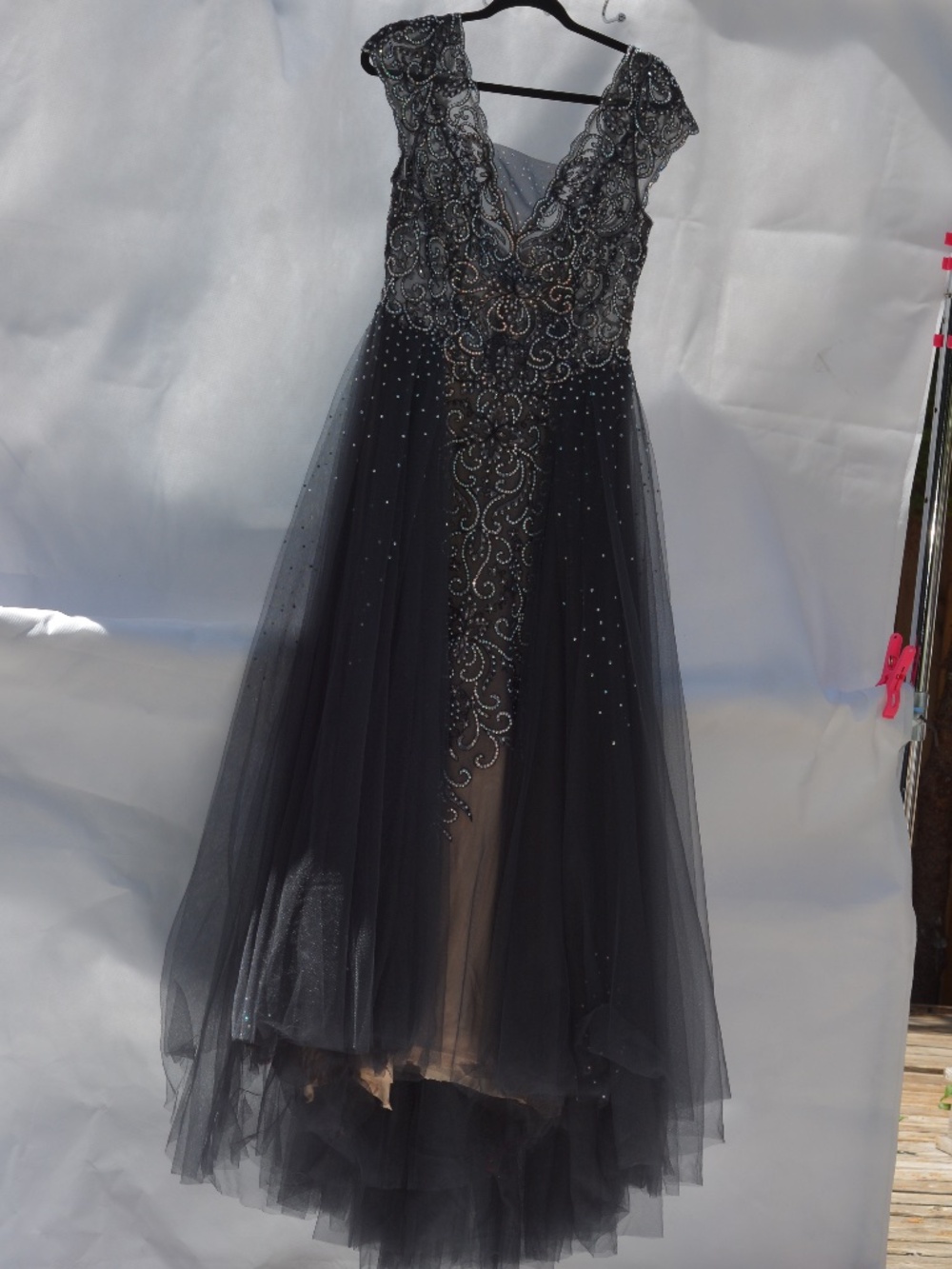 Jovani Embellished Light/layers Prom Dress SZ 10 #B33
